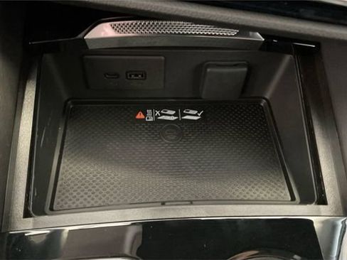 New 2025 Buick Envision Sport Touring image 30