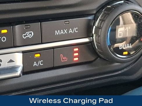 Used 2024 Ford Bronco Wildtrak AWD/4WD image 17