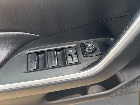 Used 2025 Toyota RAV4 XLE w/ Convenience Package AWD/4WD image 13
