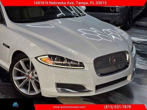 Used 2015 Jaguar XF Sport RWD image 2
