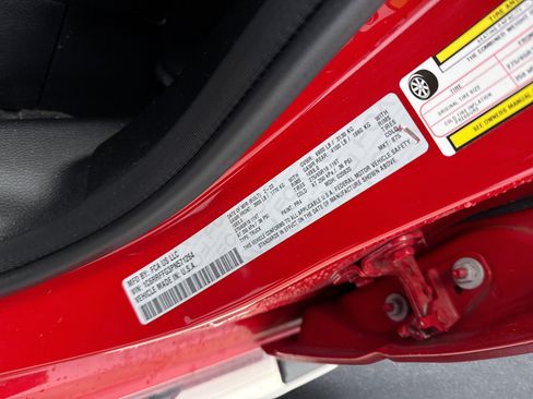 Used 2023 RAM 1500 Big Horn image 11