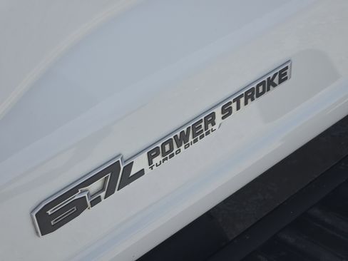 Used 2023 Ford F250 Lariat w/ Black Appearance Package AWD/4WD image 14