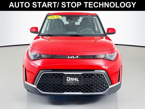 Used 2024 Kia Soul LX w/ LX Technology Package image 2