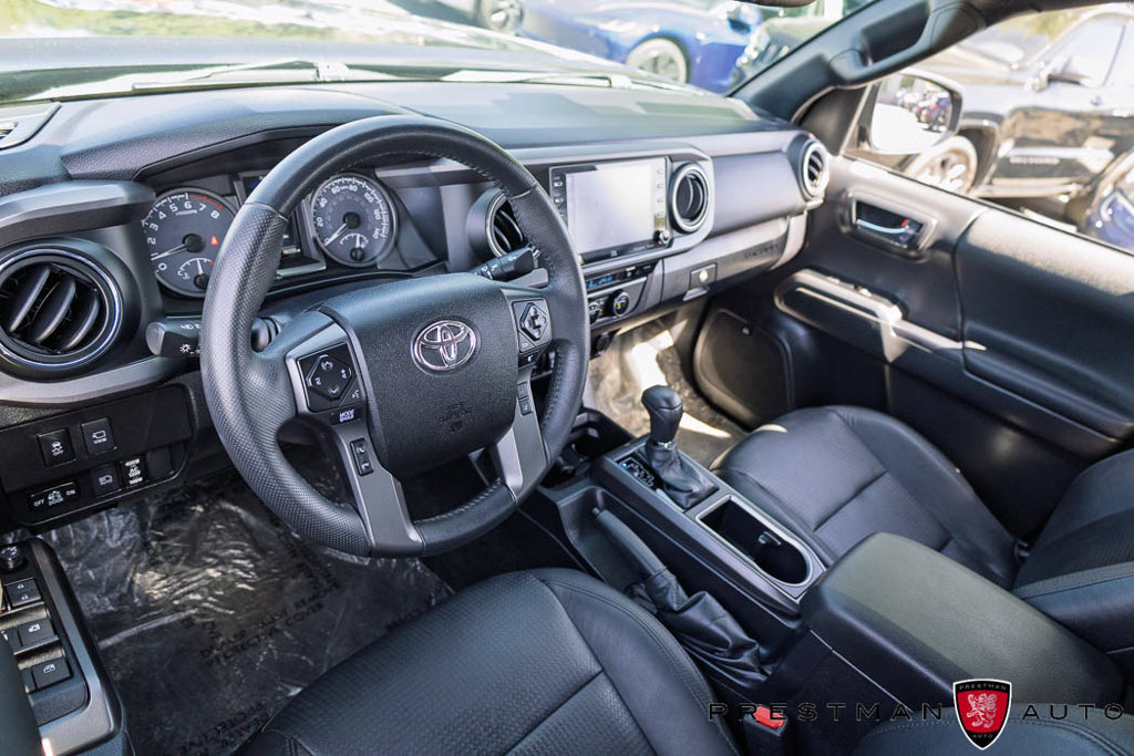 Used 2023 Toyota Tacoma TRD Off-Road w/ TRD Premium Off Road Package AWD/4WD image 24