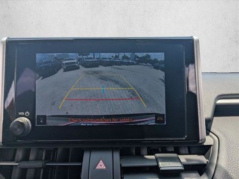 Certified 2025 Toyota RAV4 SE w/ Convenience Package AWD/4WD image 13
