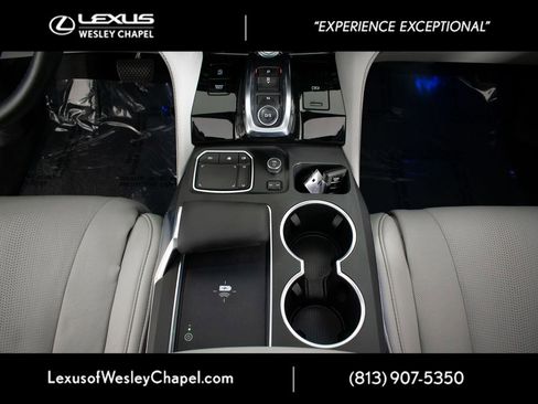 Used 2022 Acura MDX Advance image 32