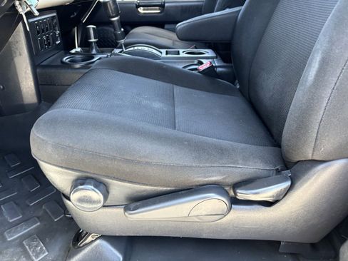 Used 2012 Toyota FJ Cruiser 4WD w/ Upgrade Pkg image 18