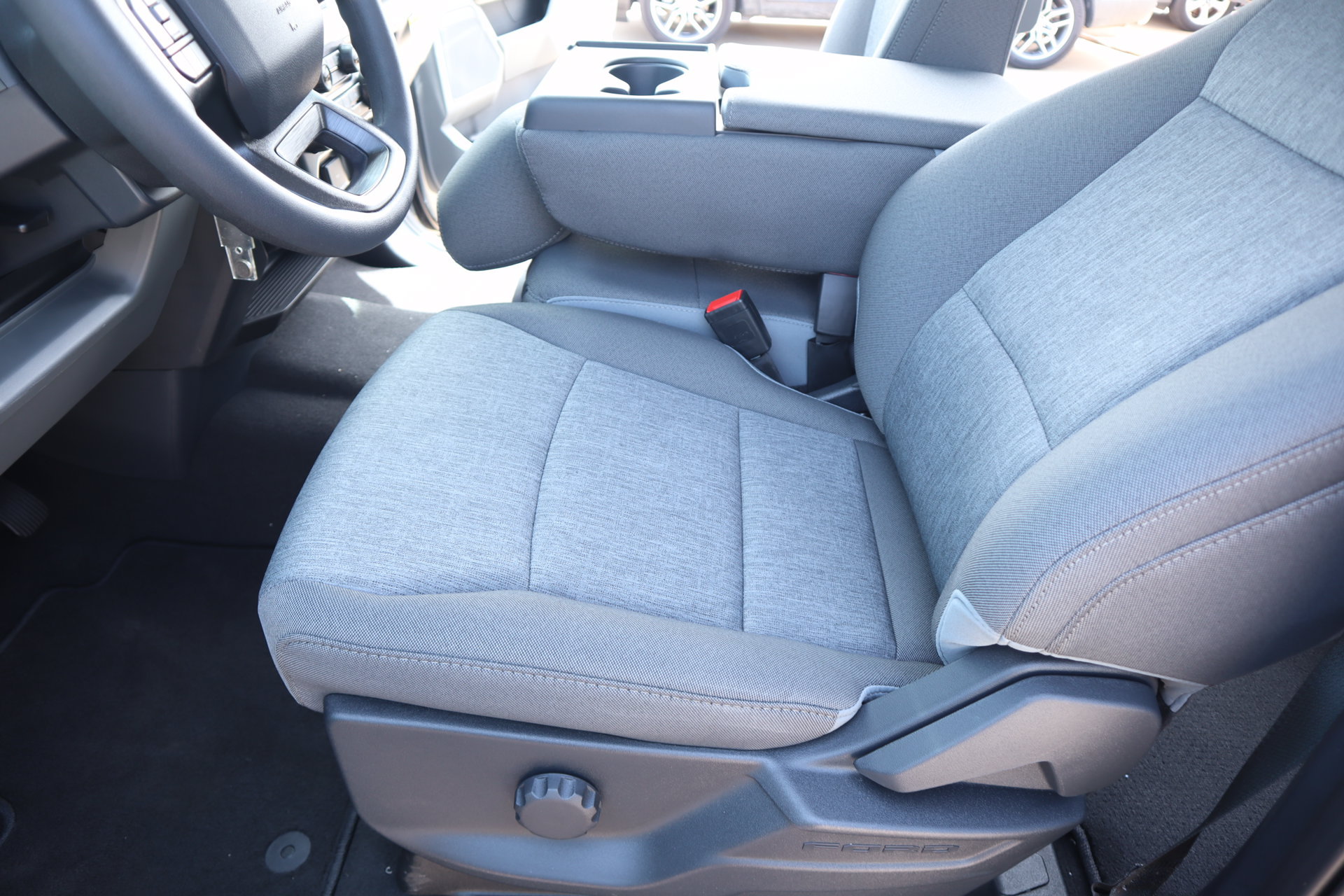 New 2026 Ford F250 XL w/ STX Appearance Package AWD/4WD image 10