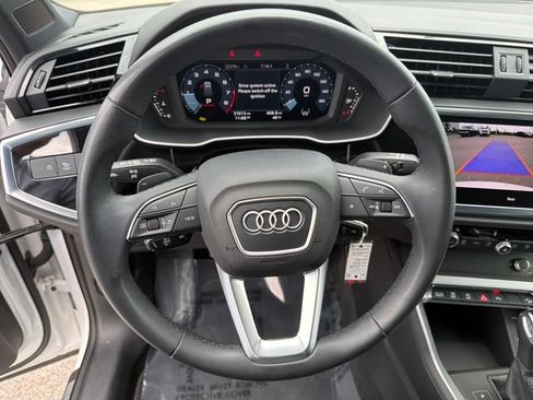 Used 2025 Audi Q3 2.0T Premium AWD/4WD image 13