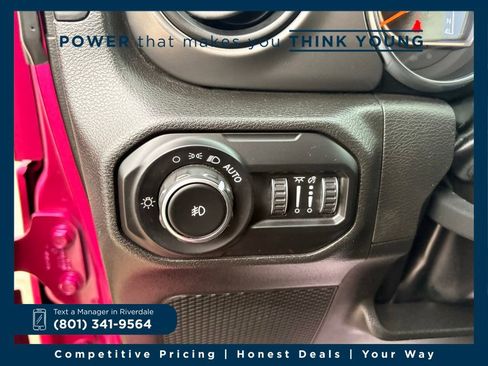 Used 2022 Jeep Wrangler Unlimited Sport image 25