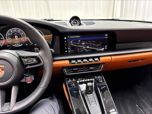 Used 2026 Porsche 911 Targa 4 GTS AWD/4WD image 18