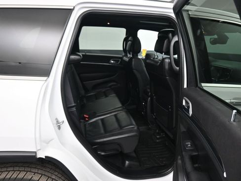 Used 2020 Jeep Grand Cherokee Limited image 36