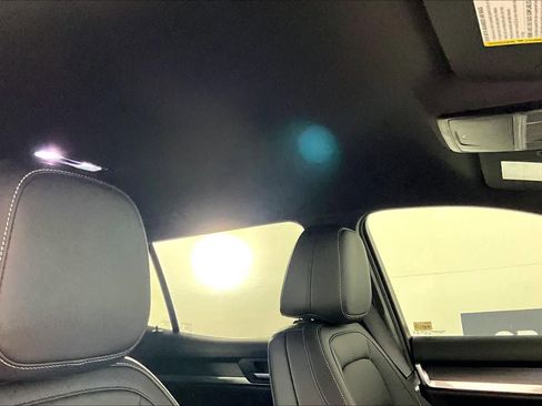 Used 2026 GMC Terrain Elevation w/ Elevation Premium Package image 14