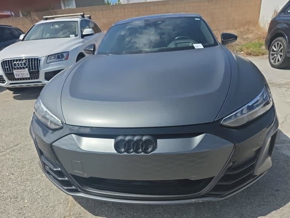 Used 2023 Audi e-tron GT Prestige w/ Prestige Package AWD/4WD image 3