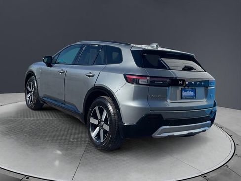 Certified 2025 Honda Prologue Touring image 3
