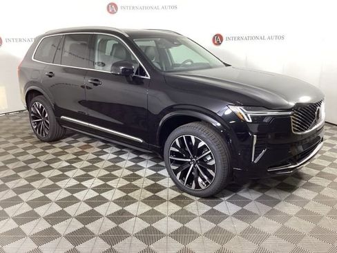 New 2026 Volvo XC90 B6 Ultra w/ Protection Package image 3