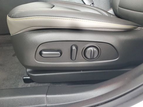 Used 2026 Chevrolet Trax ACTIV image 29