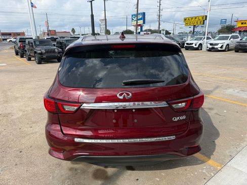Used 2019 INFINITI QX60 Luxe w/ Essential Package image 8