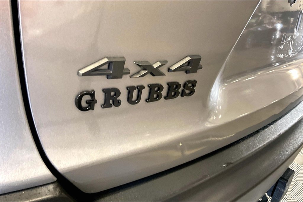 Used 2022 Jeep Cherokee Trailhawk w/ Sun, Sound & Nav Group AWD/4WD image 32