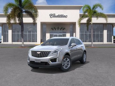 New 2026 Cadillac XT5 Luxury image 8