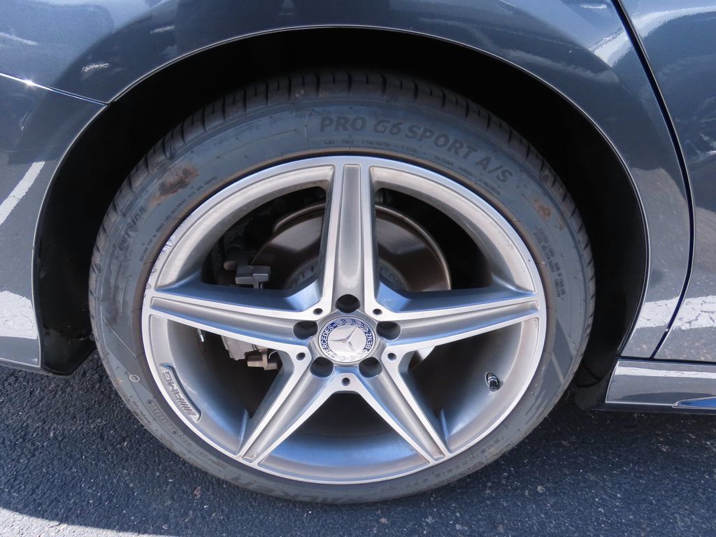 Used 2015 Mercedes-Benz C 300 4MATIC Sedan image 17