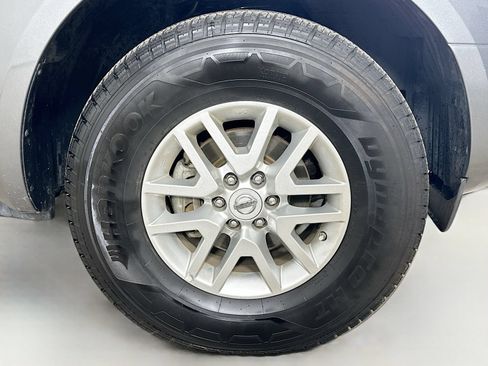 Used 2019 Nissan Frontier SV RWD image 10