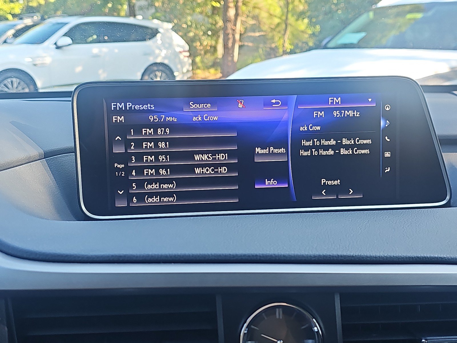 Used 2018 Lexus RX 350L FWD image 26