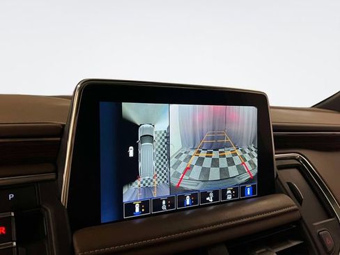 Used 2023 Chevrolet Tahoe High Country image 28