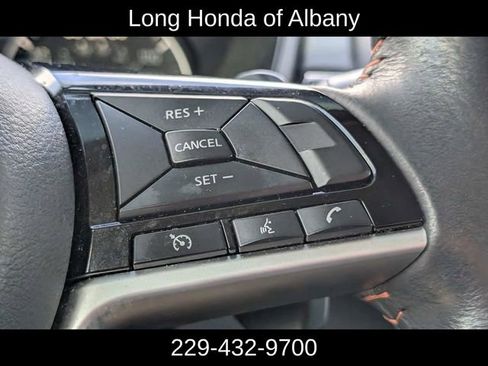 Used 2024 Nissan Altima 2.5 SR w/ SR Premium Package FWD image 27