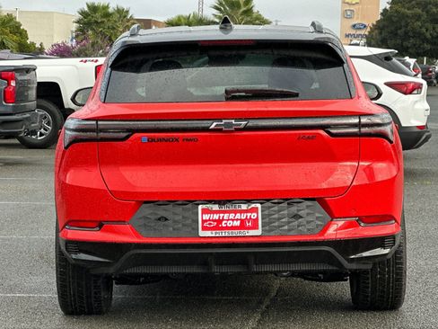 New 2026 Chevrolet Equinox EV RS image 5