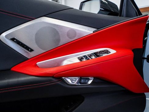 Used 2021 Chevrolet Corvette Stingray Preferred Conv w/ Battery Protection Package image 31