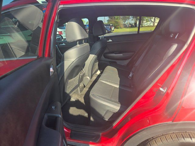 Used 2020 Kia Sportage S w/ S FWD Sunroof Package image 18