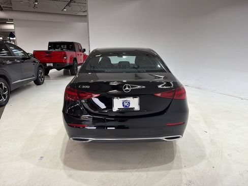 Used 2025 Mercedes-Benz C 300 4MATIC Sedan image 7