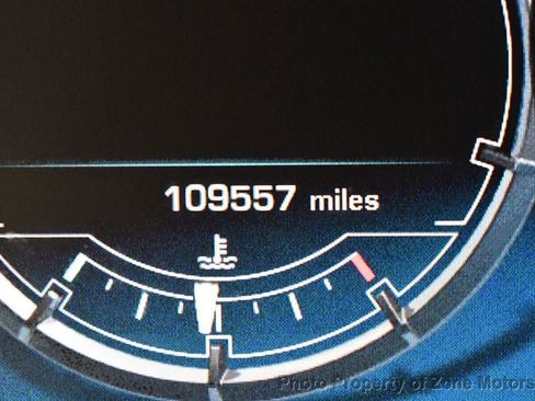 Used 2015 Jaguar XJ image 40