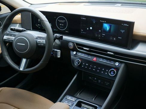 Used 2025 Hyundai Sonata Limited FWD image 35