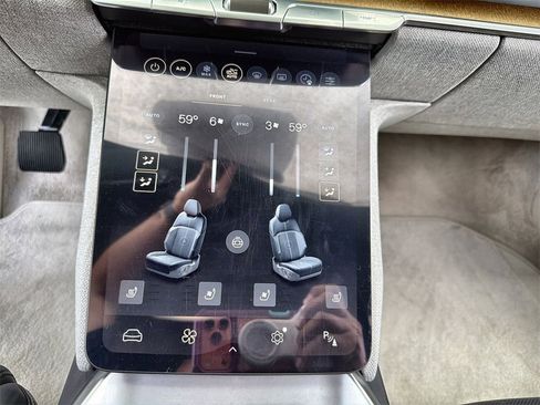 Used 2024 Lucid Air Touring image 16