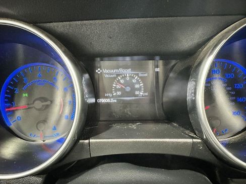Used 2018 Ford Mustang Premium RWD image 21