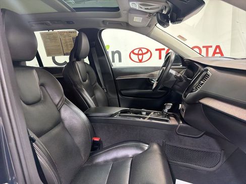 Used 2021 Volvo XC90 T6 Inscription w/ Advanced Package image 12