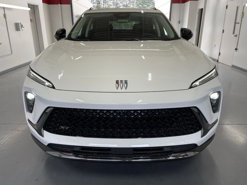 New 2026 Buick Envision Sport Touring AWD/4WD image 2