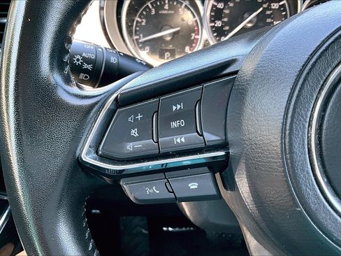 Used 2023 MAZDA CX-9 Touring Plus AWD/4WD image 16