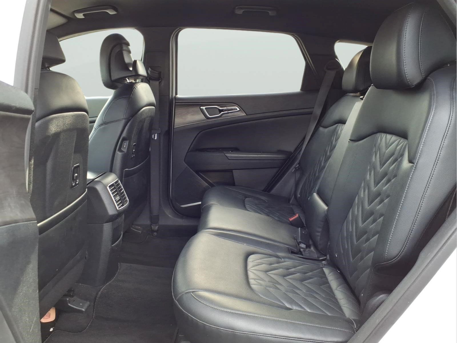 Used 2023 Kia Sportage X-Line AWD/4WD image 9