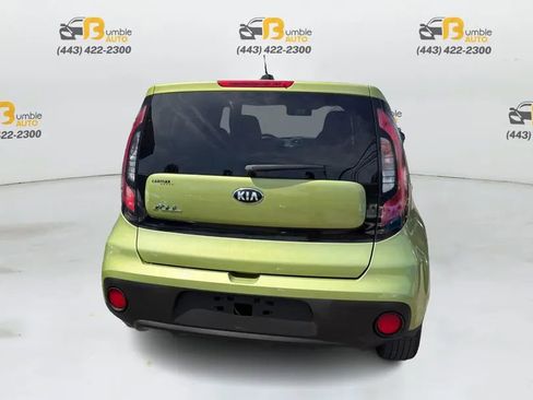 Used 2018 Kia Soul FWD image 6