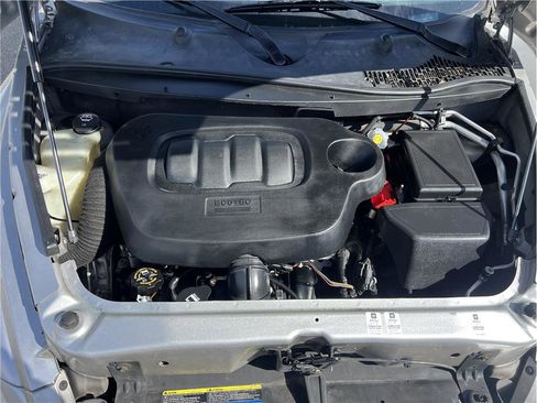 Used 2008 Chevrolet HHR LT image 15