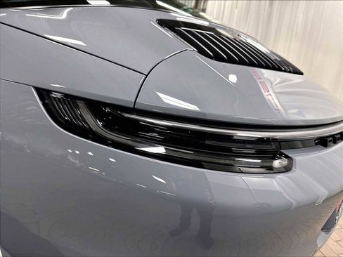 Used 2024 Porsche 911 Targa 4 GTS AWD/4WD image 33