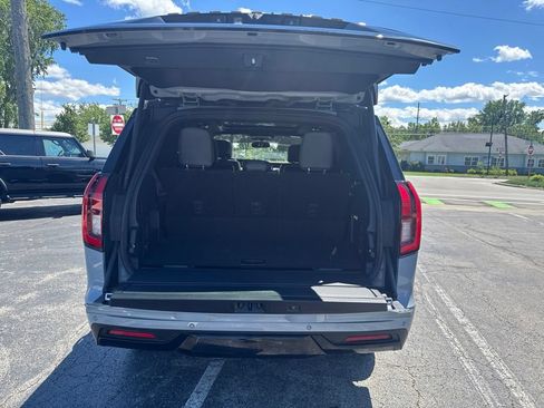 Used 2025 Ford Expedition Tremor AWD/4WD image 54