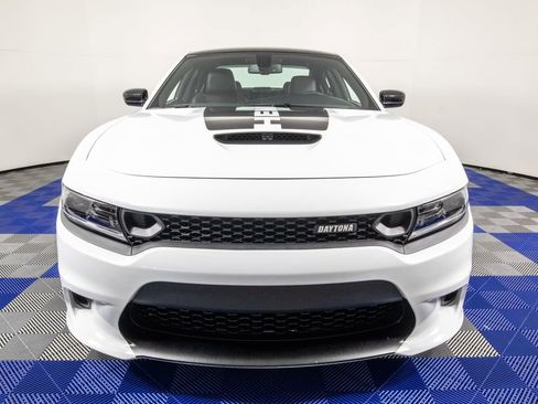 Used 2023 Dodge Charger Scat Pack w/ Daytona Edition Group RWD image 2