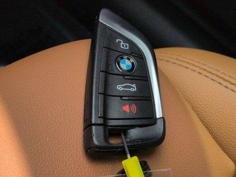 Used 2023 BMW i4 eDrive35 w/ Premium Package RWD image 29
