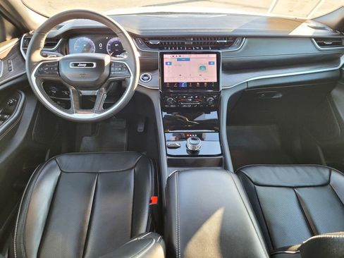 Used 2024 Jeep Grand Cherokee L Limited w/ Luxury Tech Group II image 14