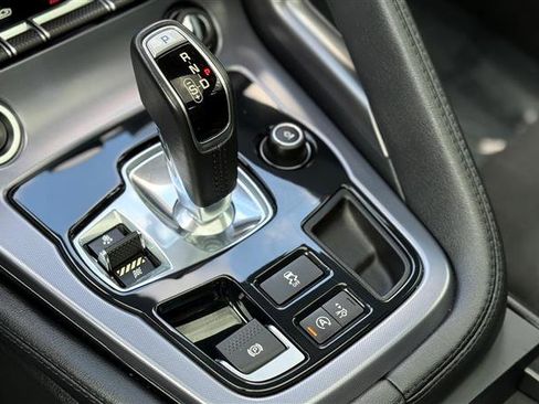 Used 2018 Jaguar F-TYPE Coupe image 25