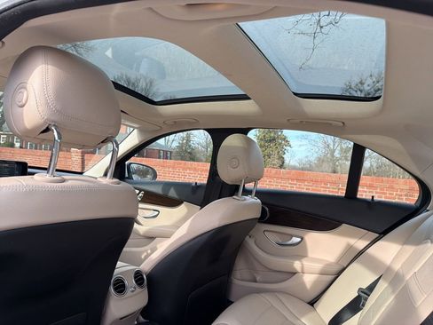 Used 2017 Mercedes-Benz C 300 4MATIC Sedan image 20